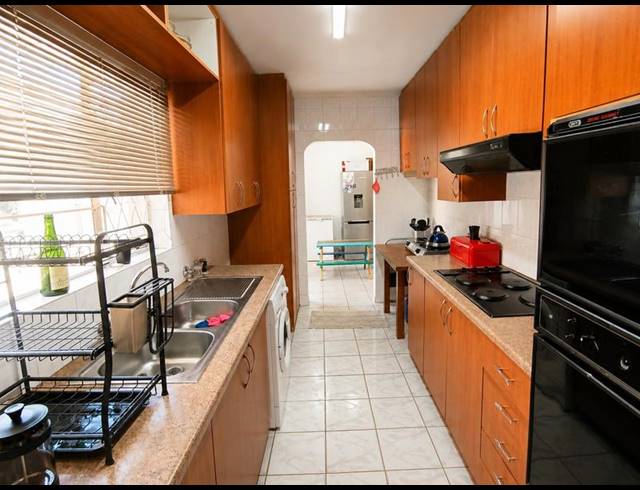 5 BEDROOM HOUSE FOR SALE IN BRACKENDOWNS